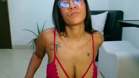 Snapshot of zendaya444 chatting on September 2025 11:38:01 PM zendaya444 online show from September 2025 11:38:01 PM