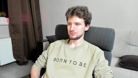 Andrew online show from January 2025 08:37:02 PM