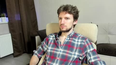 Andrew online show from January 2025 09:51:02 PM