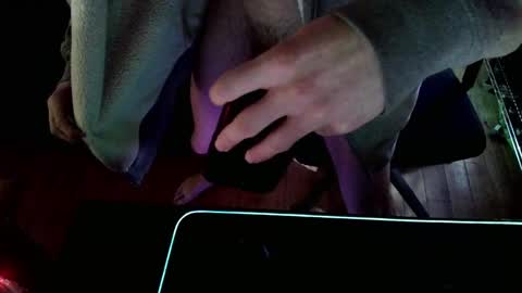 Snapshot of zerces111 chatting on January 2025 12:53:02 PM Zerces online show from January 2025 12:53:02 PM