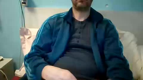 Snapshot of zeus00811 chatting on March 2026 05:47:02 AM zeus online show from March 2026 05:47:02 AM