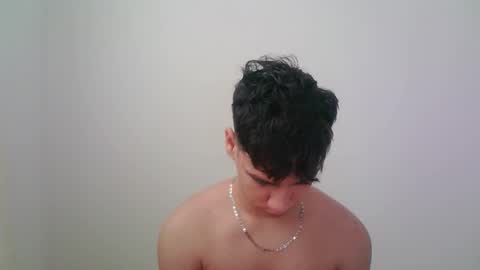 zeus_183 online show from November 2025 12:27:01 PM