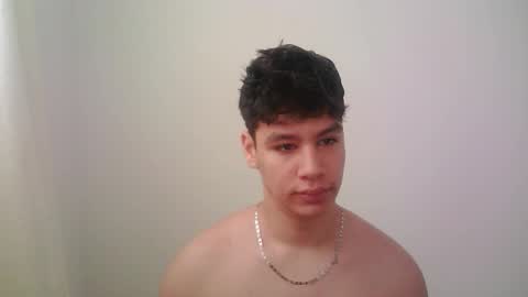 zeus_183 online show from February 2026 01:38:02 PM