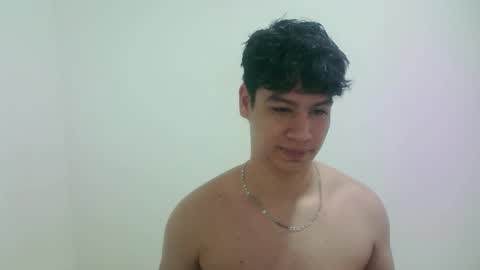 zeus_183 online show from February 2026 04:11:01 AM