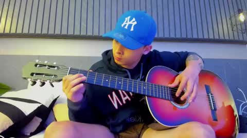 zeus online show from February 2025 11:39:02 AM