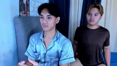 zavier skinny asian online show from February 2026 02:01:02 AM