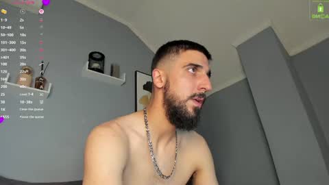 Snapshot of zeyn_edwards chatting on July 2026 11:03:02 AM ZEYN online show from July 2026 11:03:02 AM