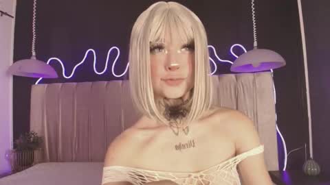 zhally_dee online show from March 2026 08:13:01 PM