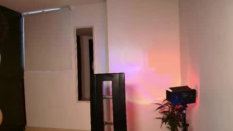 Snapshot of zhara_11 chatting on May 2026 11:04:02 AM Zhara online show from May 2026 11:04:02 AM