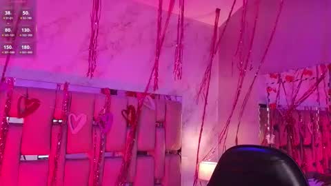 Snapshot of zharaluxie chatting on February 2026 01:28:02 PM Zhara online show from February 2026 01:28:02 PM