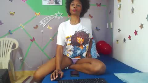 Snapshot of zharick_smithx chatting on March 2025 08:32:02 AM zharick online show from March 2025 08:32:02 AM
