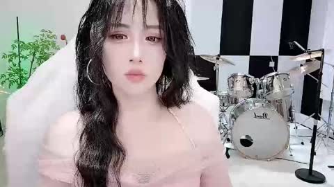 zhen online show from October 2025 05:32:01 PM