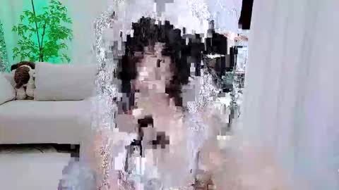 zhen online show from November 2025 12:51:02 PM