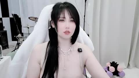 zhen online show from May 2026 03:42:01 PM
