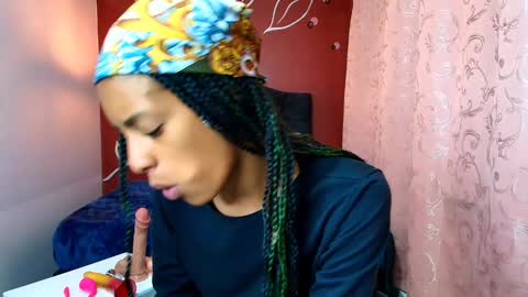 Zia Green online show from January 2025 12:09:02 PM