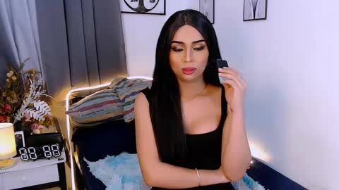 Zia online show from October 2025 05:23:02 PM