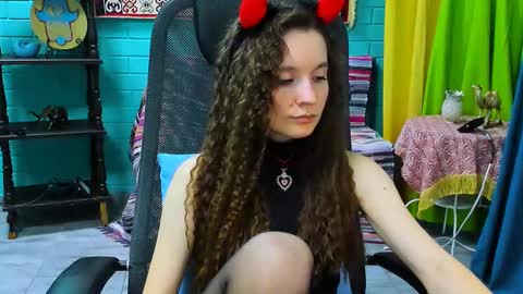 zianichols online show from March 2025 03:12:02 PM