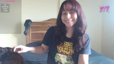 Snapshot of ziggyblunt chatting on May 2026 05:22:02 PM ziggyblunt online show from May 2026 05:22:02 PM