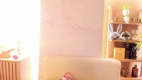 zihaadams_ online show from March 2026 08:01:01 PM