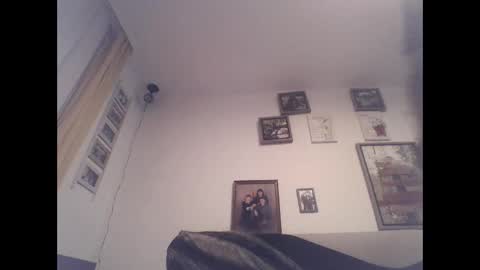 Snapshot of zippi55 chatting on September 2025 04:51:02 PM Zippi online show from September 2025 04:51:02 PM