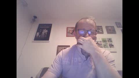 Snapshot of zippi55 chatting on October 2025 06:50:01 PM Zippi online show from October 2025 06:50:01 PM