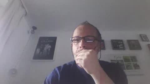 Snapshot of zippi55 chatting on May 2026 05:01:02 AM Zippi online show from May 2026 05:01:02 AM