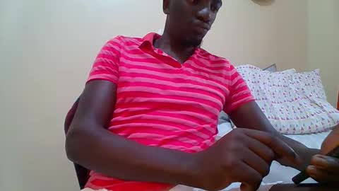 Zlatann2012 online show from February 2026 08:18:02 AM