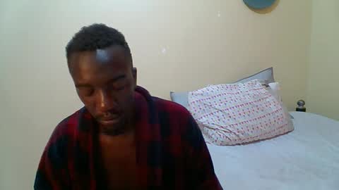 Zlatann2012 online show from February 2026 06:01:02 PM