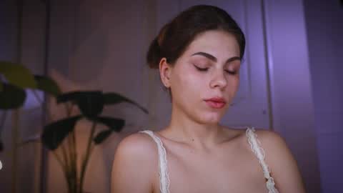 Zara  Join next live  at 5PM EST  online show from January 2026 11:17:01 PM