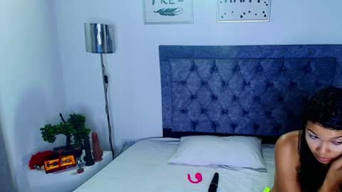 Snapshot of zoe_blake1 chatting on July 2026 04:07:02 AM Zoe Blake online show from July 2026 04:07:02 AM