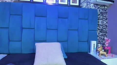 Snapshot of zoe_blosson chatting on July 2026 07:08:02 PM zoe_blosson online show from July 2026 07:08:02 PM