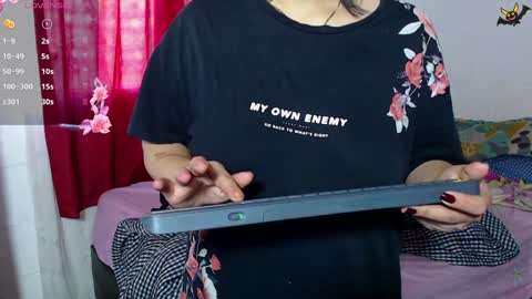 Zoe Bronw online show from December 2024 11:39:01 AM