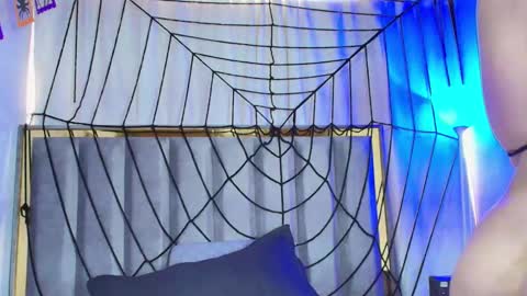 Zoe online show from October 2025 01:08:01 PM