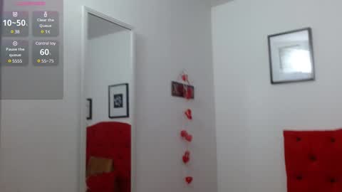 Snapshot of zoe_cutex chatting on January 2025 09:51:02 PM Zoe online show from January 2025 09:51:02 PM