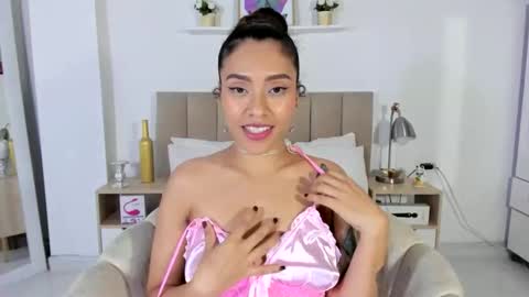 Zoe Gruber online show from May 2026 11:45:02 PM