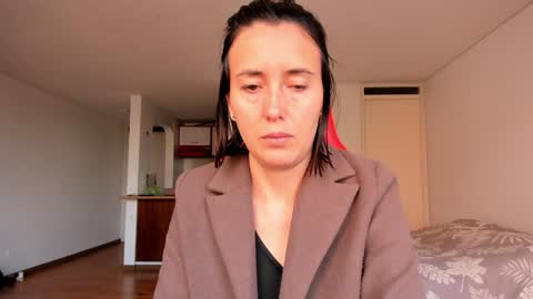 ZOE online show from December 2024 09:45:01 PM