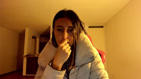 ZOE online show from March 2025 01:53:02 AM