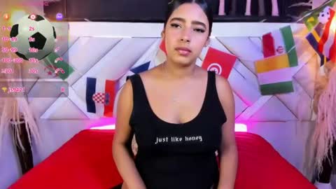 Snapshot of zoe_johnsonn1 chatting on July 2026 10:14:01 PM Zoey online show from July 2026 10:14:01 PM