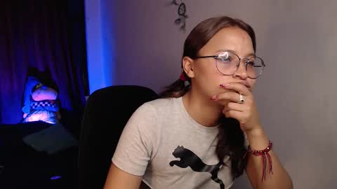 Snapshot of zoe_khall chatting on February 2026 03:55:02 AM ZOE online show from February 2026 03:55:02 AM