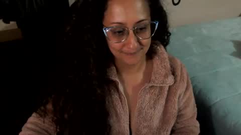 Zoe Koller online show from June 2026 02:25:05 AM
