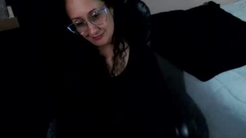 Zoe Koller online show from July 2026 01:33:01 AM