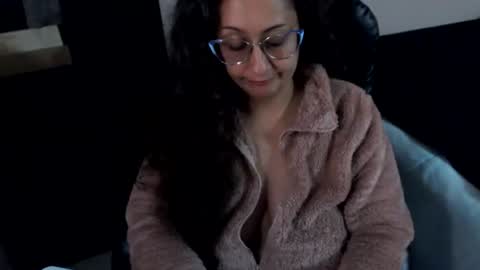 Zoe Koller online show from July 2026 03:29:01 PM