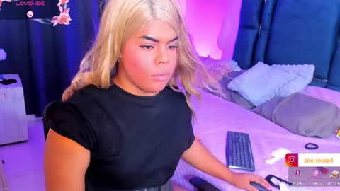 zoe_rosee4 online show from June 2026 04:58:01 AM