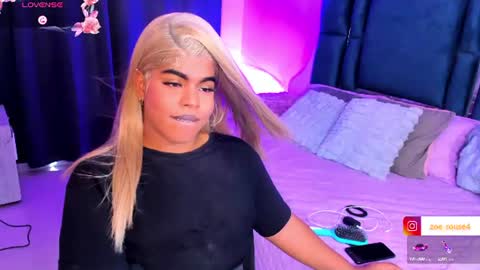 zoe_rosee4 online show from June 2026 11:16:02 PM