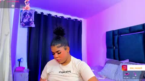 zoe_rosee4 online show from July 2026 10:37:01 PM