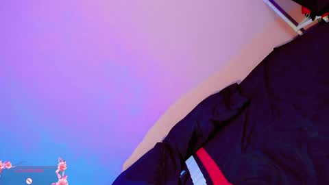 Snapshot of zoe_rous2 chatting on April 2026 12:35:02 PM ZOE online show from April 2026 12:35:02 PM