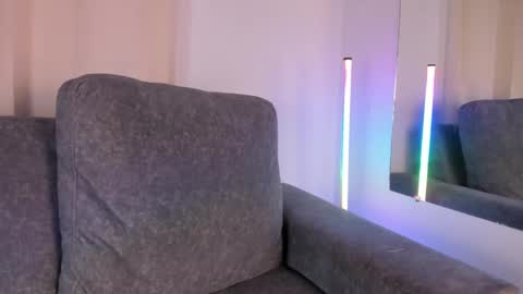 Zoe online show from February 2025 07:49:01 PM