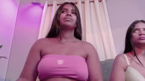 Snapshot of zoe_roux210949 chatting on February 2026 02:06:02 AM Zoe online show from February 2026 02:06:02 AM