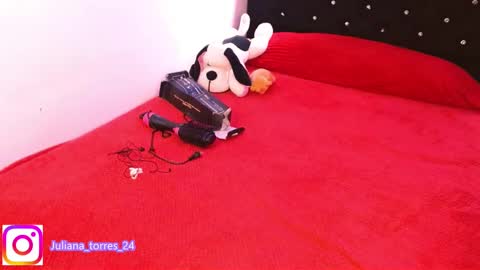 ZOE online show from January 2025 07:28:02 PM