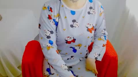 ZOE online show from September 2025 05:04:01 PM